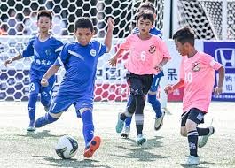 二八杠实战心得：不要在运气低迷时试图通过加倍回本。（二八杠实战经验：运气低迷时勿以加倍求翻本）