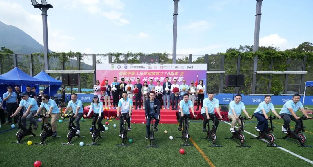 屠龙勇士变恶龙！CBA儒帅邱彪“情绪失控”冲场内狂喷裁判被驱＂