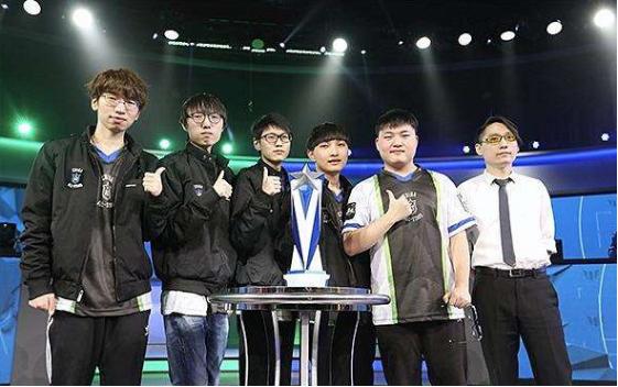 年仅20岁 年仅20岁