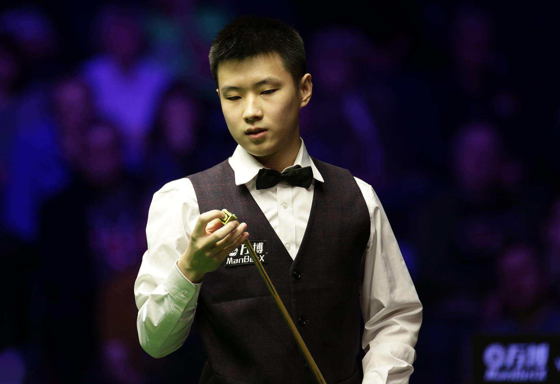 由前锋李成 由前锋李成